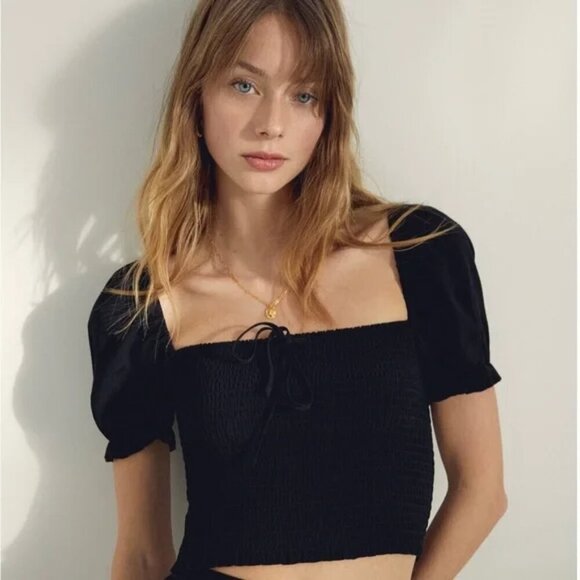 Aritzia Wilfred Smocked Blouse- Smocked Square Neck Cropped Blouse- Size Small - Picture 1 of 12
